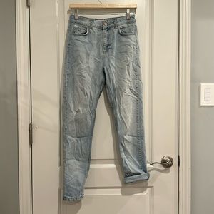 Women’s BDG light denim jeans straight cut lightly destroyed - Size 25 waist